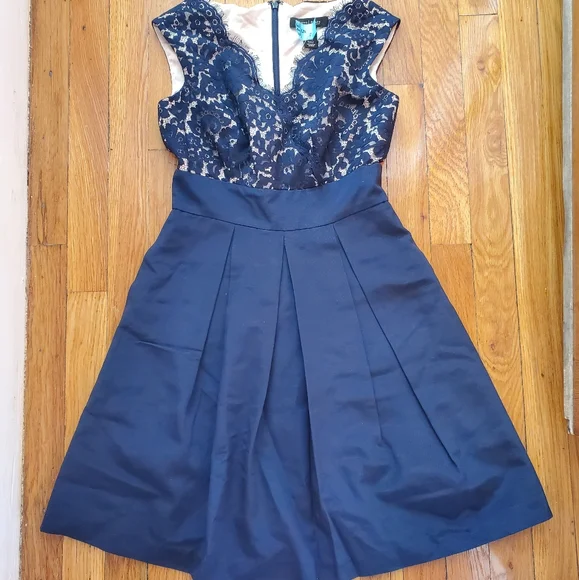 White House Black Market | Dresses | White House Black Market Navy Lace  Dress | Poshmark